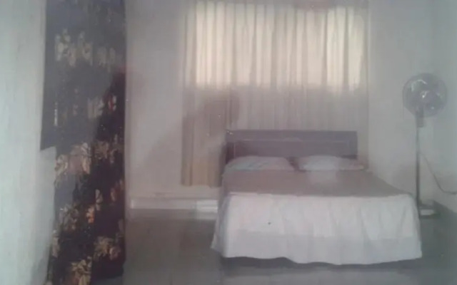 Aparthotel Gely