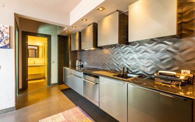 Stylish Apartment With Panaromic View in Besiktas