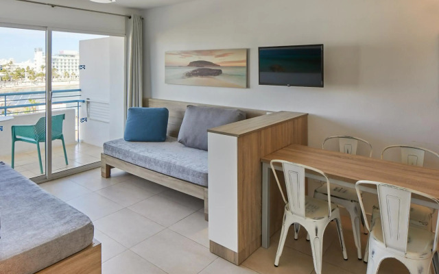 Playa Bella Beach Apartments