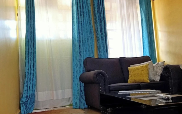 Lux Suites Lowe Furnished Apartments