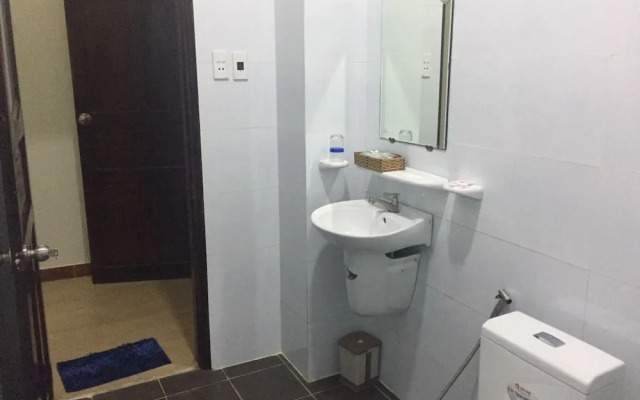 Airanc 605 - Airport Apartments and Cars