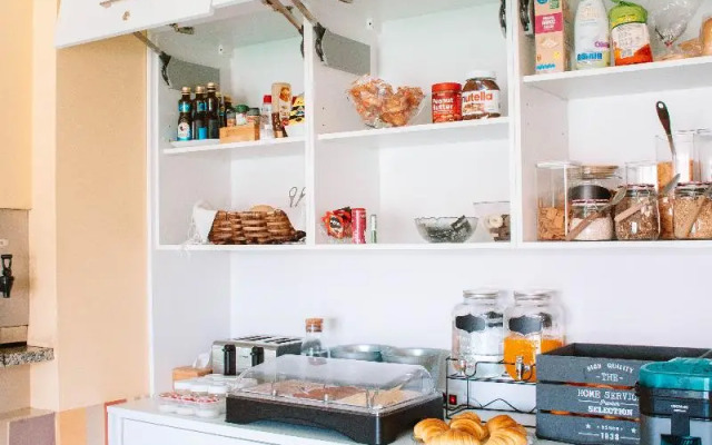 Arca Nova Guest House & Hostel