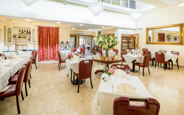 Linton Hotel