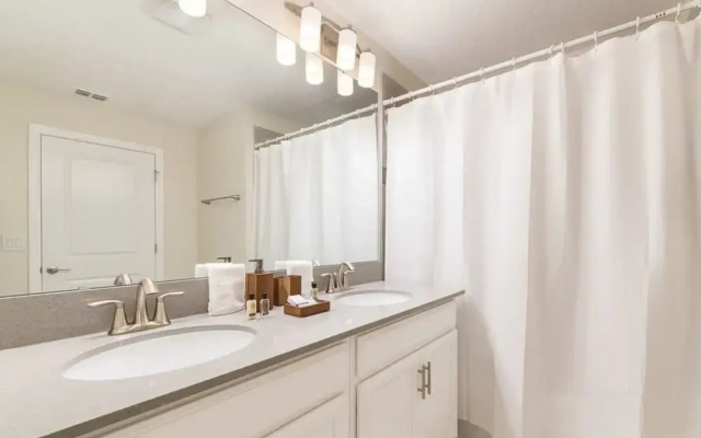 Beautiful House Great Location Private Pool