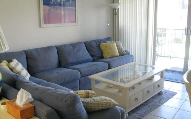219 Surfside - 2 Br Condo