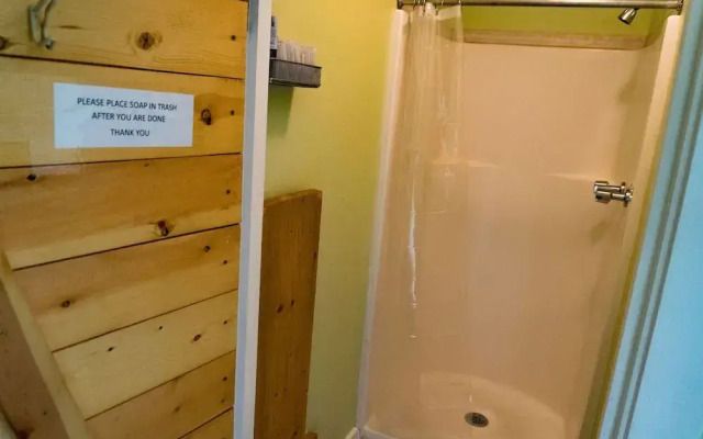 Estes Park Adventure Hostel