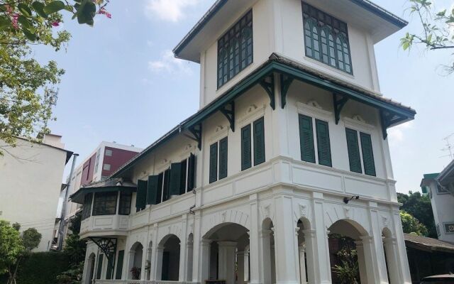 Phan Fa Heritage - Hostel