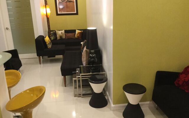 VIP Suite Hostel - Makati