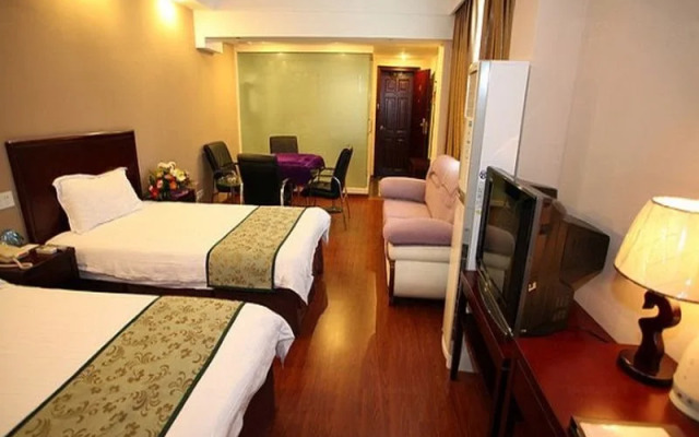 Green Tree Inn Luoyang Imperial City Squ