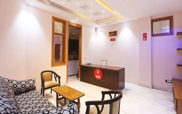 OYO 9385 Palm Tree Homes & Hotels