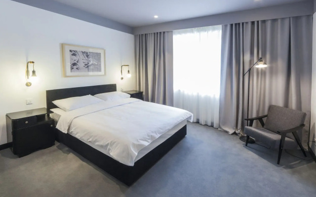 The Loop Hotel