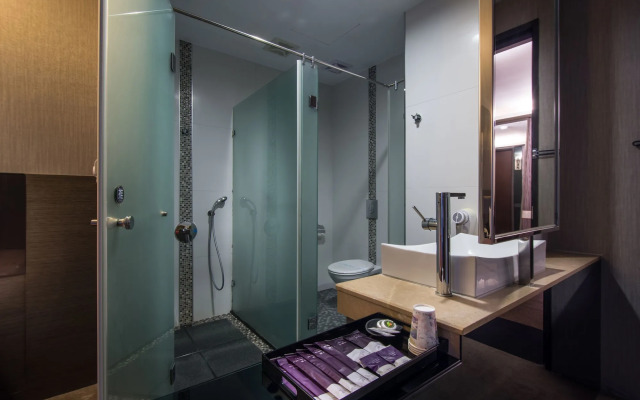 Shianghu Boutique Hotel