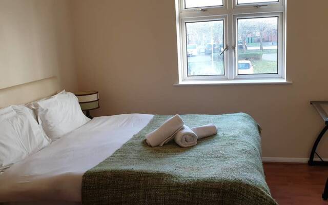 Plumstead Serviced Apartment