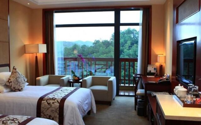 Puer Mei Zi Lake Hotel & Resorts