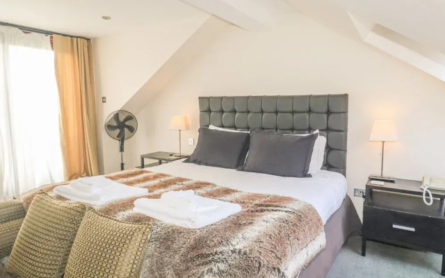Cedar Lodge