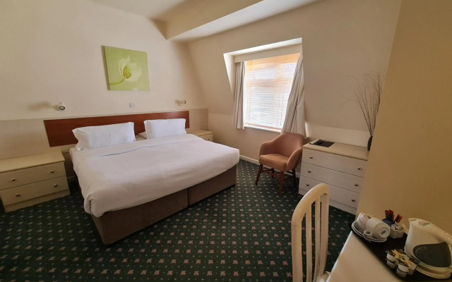 Norfolk Hotel