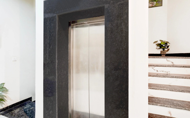 Super Townhouse Narholi Bridge Mathura