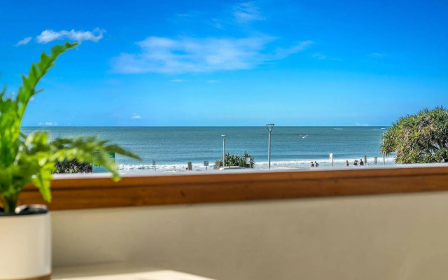 Quiksilver Apartments