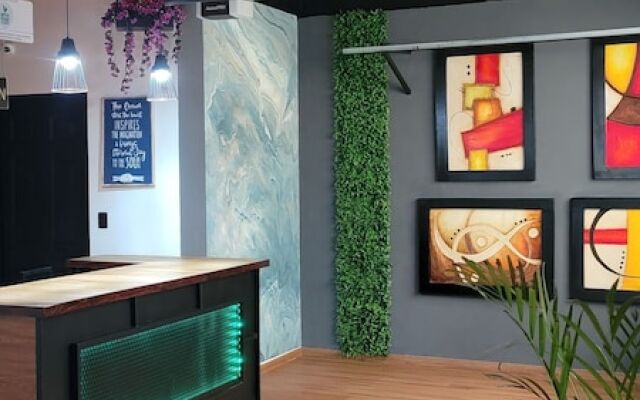 Hotel Express Maquiavelo Solo Adultos