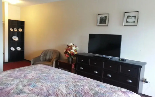 Niagara Falls Motor Lodge