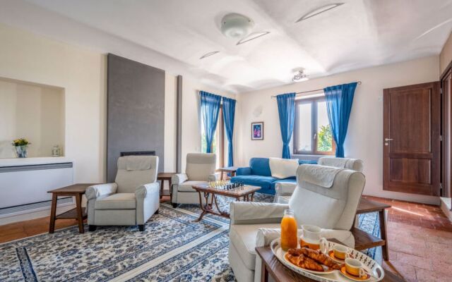 Casa Chiara (SIC400)