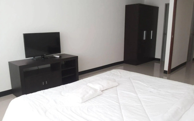 M Plus 2 Apartments
