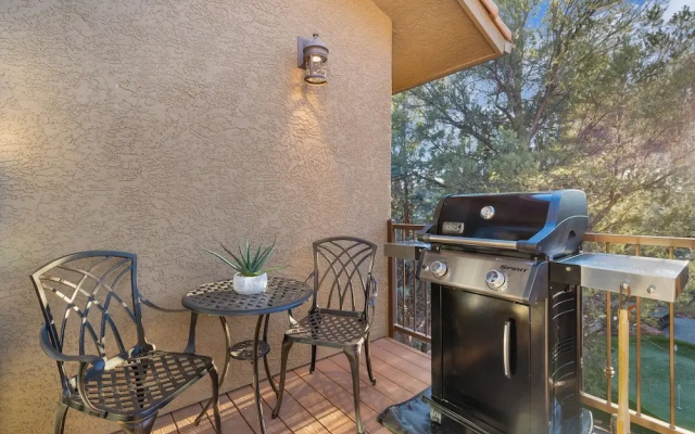 Mammoth Rock Retreat-villa Amazing Views-sleeps 4