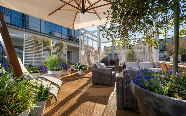 Elegante Apartments - Adults only