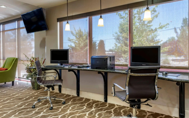 Comfort Suites Fernley