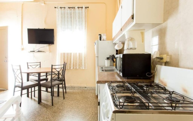 Comfortable and Affordable Deal Close to Beach and Rainforest — фото 2