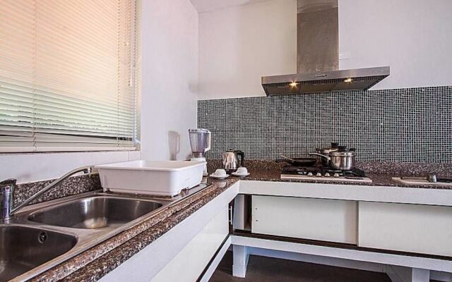 Ban Talay Khaw O12 - 4 Bedrooms