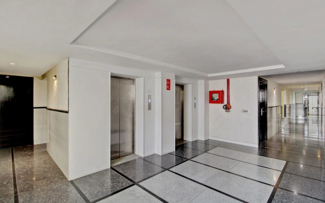 Collection O 135 Hotel Broadway