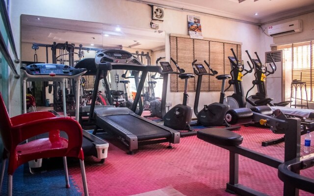 Exquisite Suites & Conference Centre