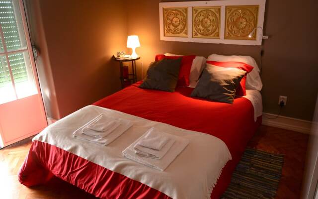 Alvalade II Guest House