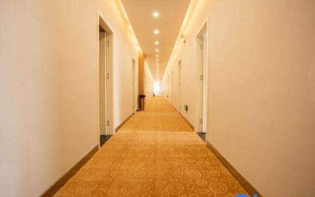 Pudding Hotel (Shunji Railway Station)