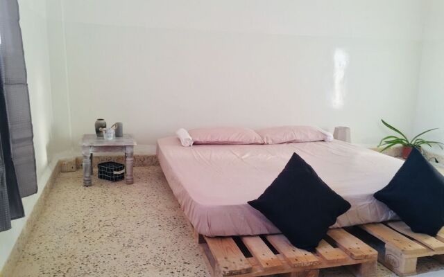 Loft Rooms Petra - Hostel