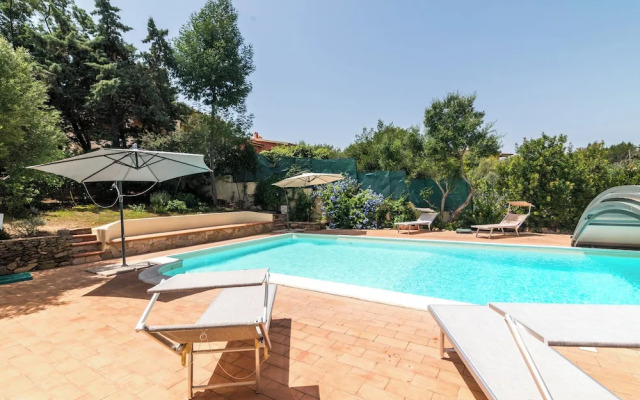 Appartamento Est With Shared Pool