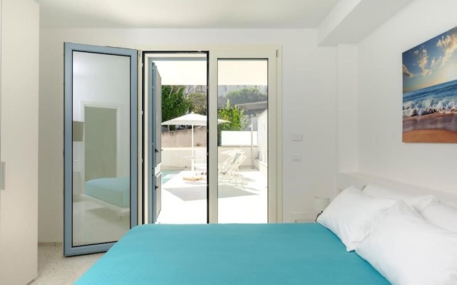 Perle Marine Suite Apartments