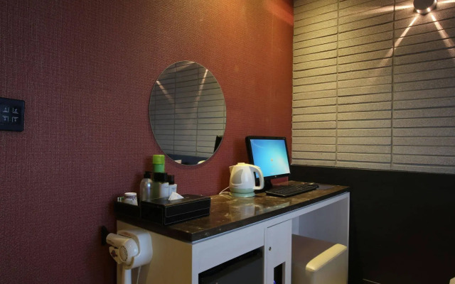 Cello Hotel