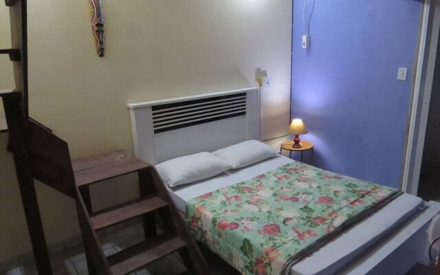 Livia Hostel Pousada