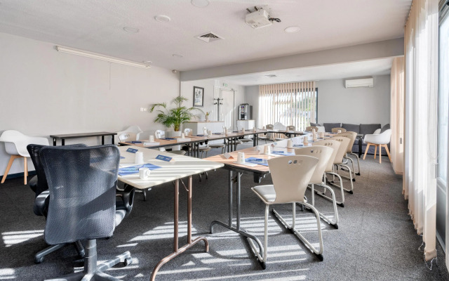 Campanile NATURE - Bordeaux Sud Gradignan Talence