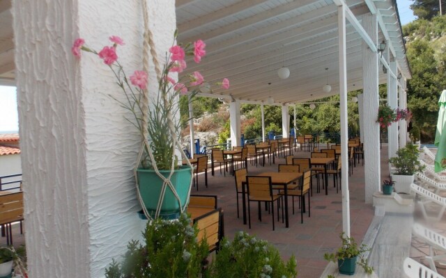 Hotel Dea