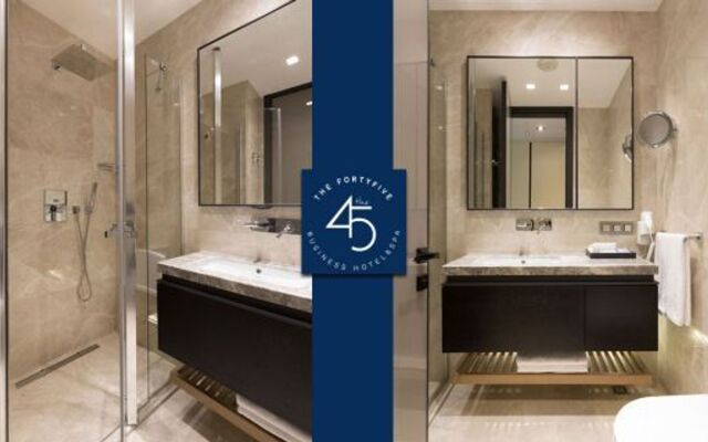 The 45 Business Hotel - Spa