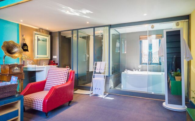 Floral Hotel Lijiang Nanzhao Mansion