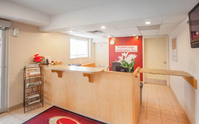 Travel Inn & Suites Innisfail