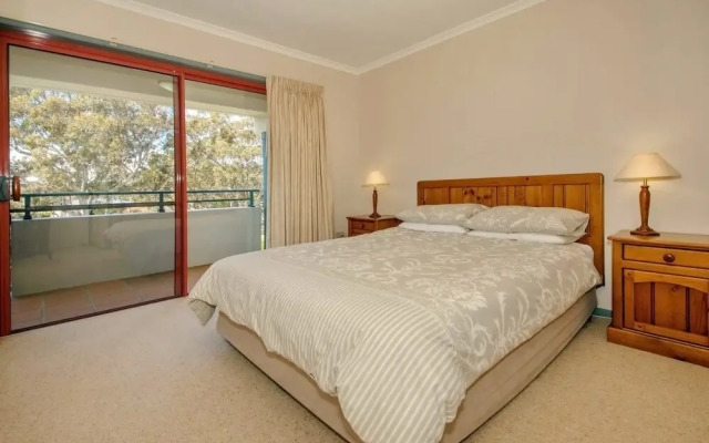 Le Vogue, Unit 12, 16 Magnus Street