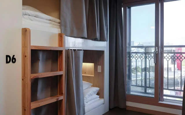 Bed Radio Dongmoon - Hostel