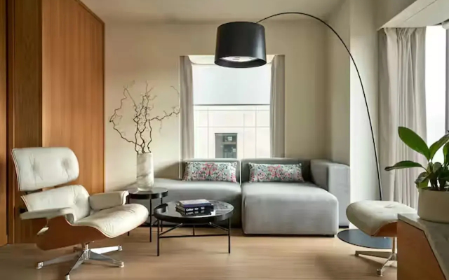 The BoTree London, Curio Collection by Hilton