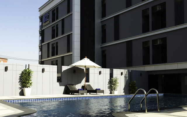 B2 Amata Nakorn Premier Hotel
