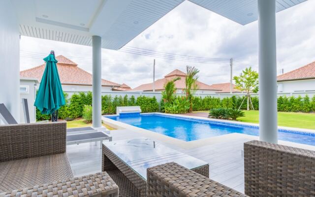 Tropical 3 Bedroom Pool Villa MP75